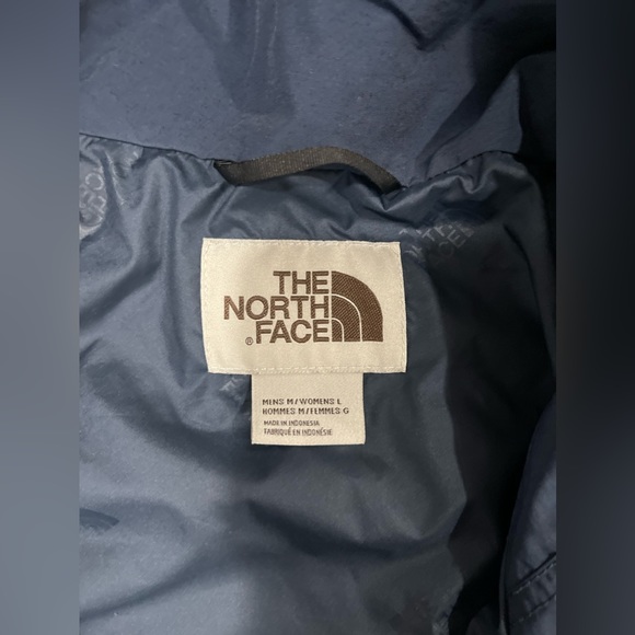 The North Face Blue Lightweight Jacket - Picture 3 of 12